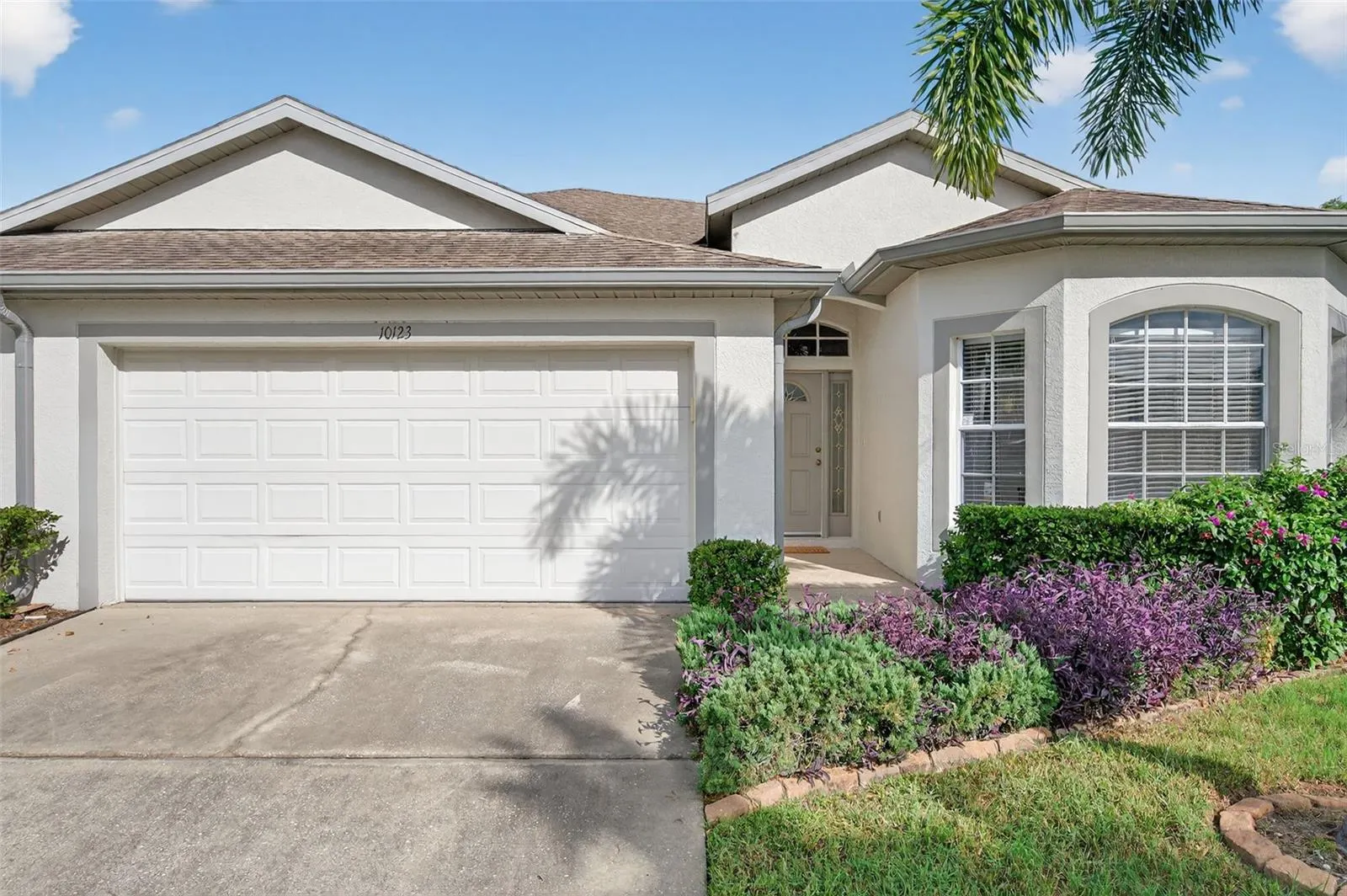 10123 MOWRY LN