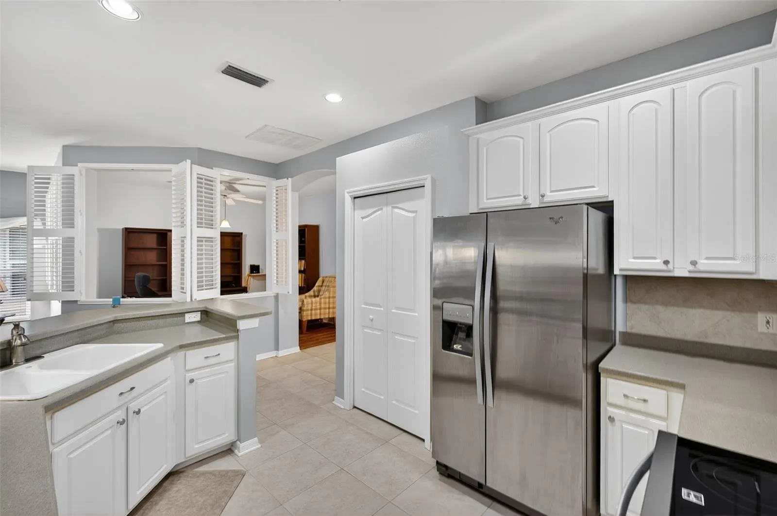 10123 MOWRY LN