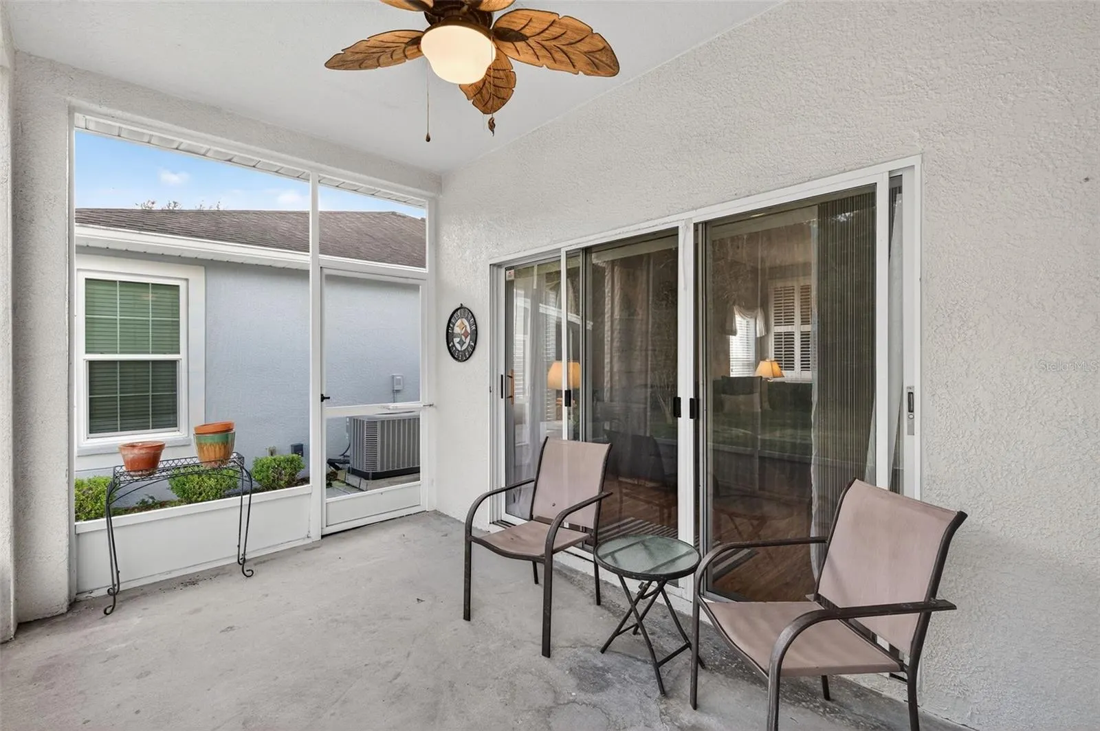 10123 MOWRY LN