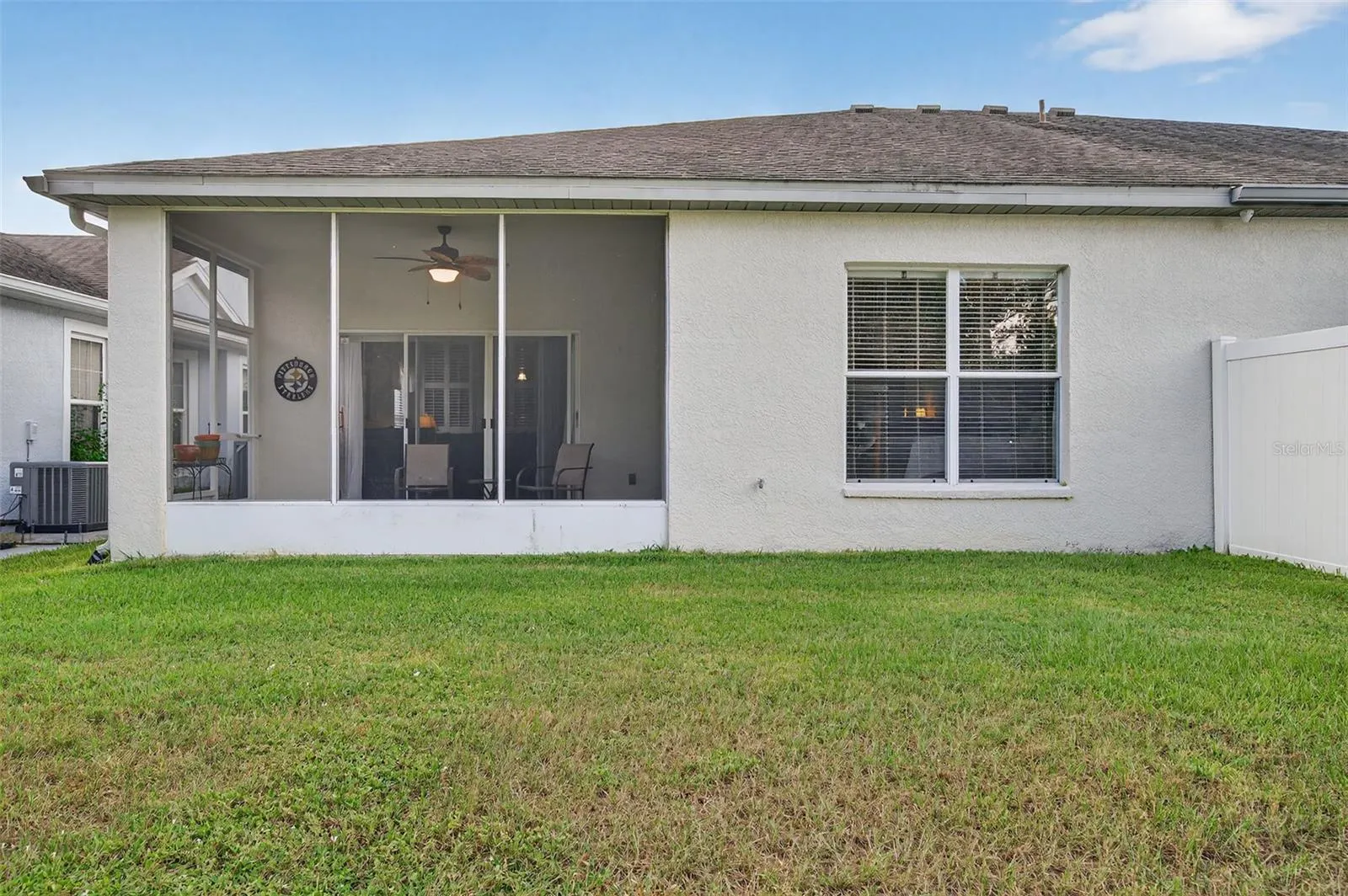 10123 MOWRY LN