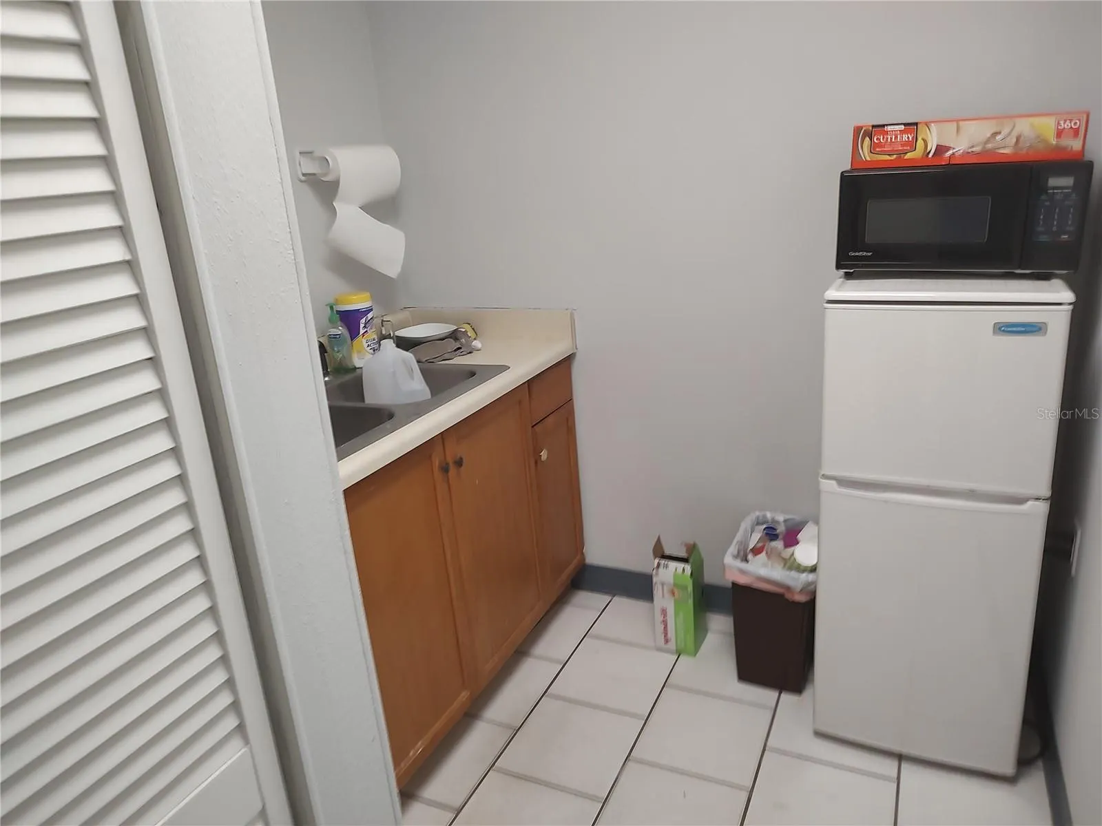 3805 WEST SHORE