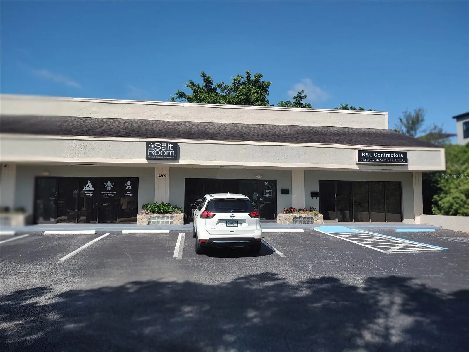 3805 WEST SHORE