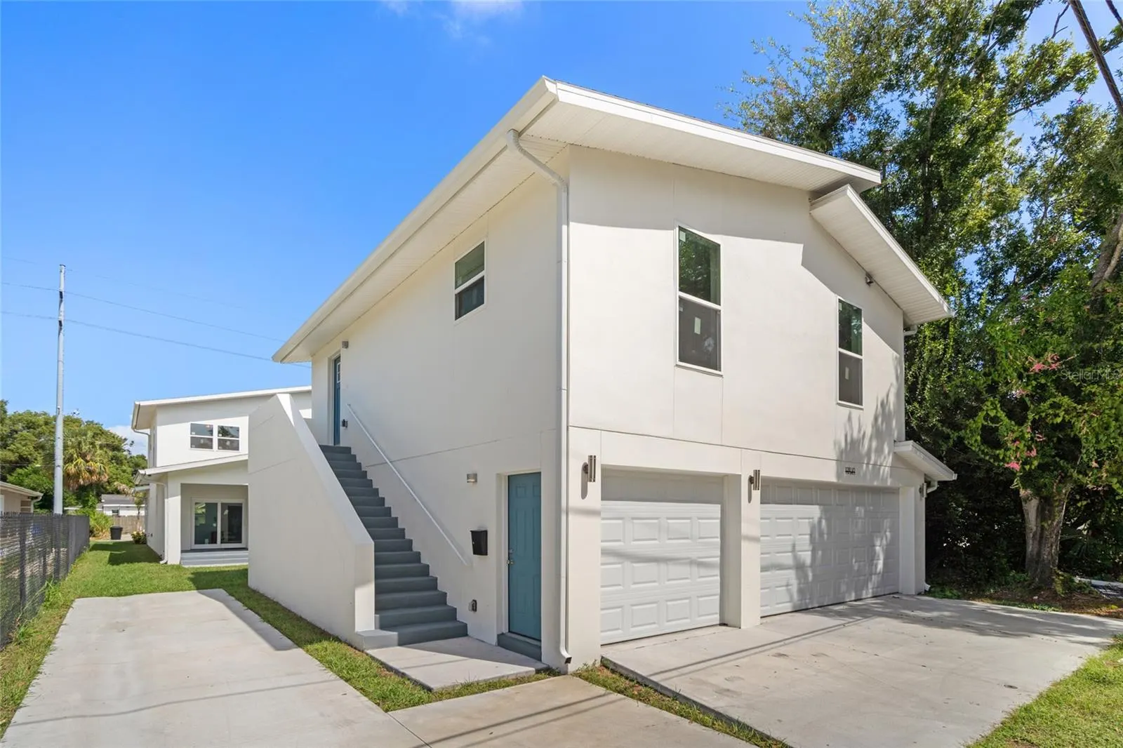 1030 11TH AVE S