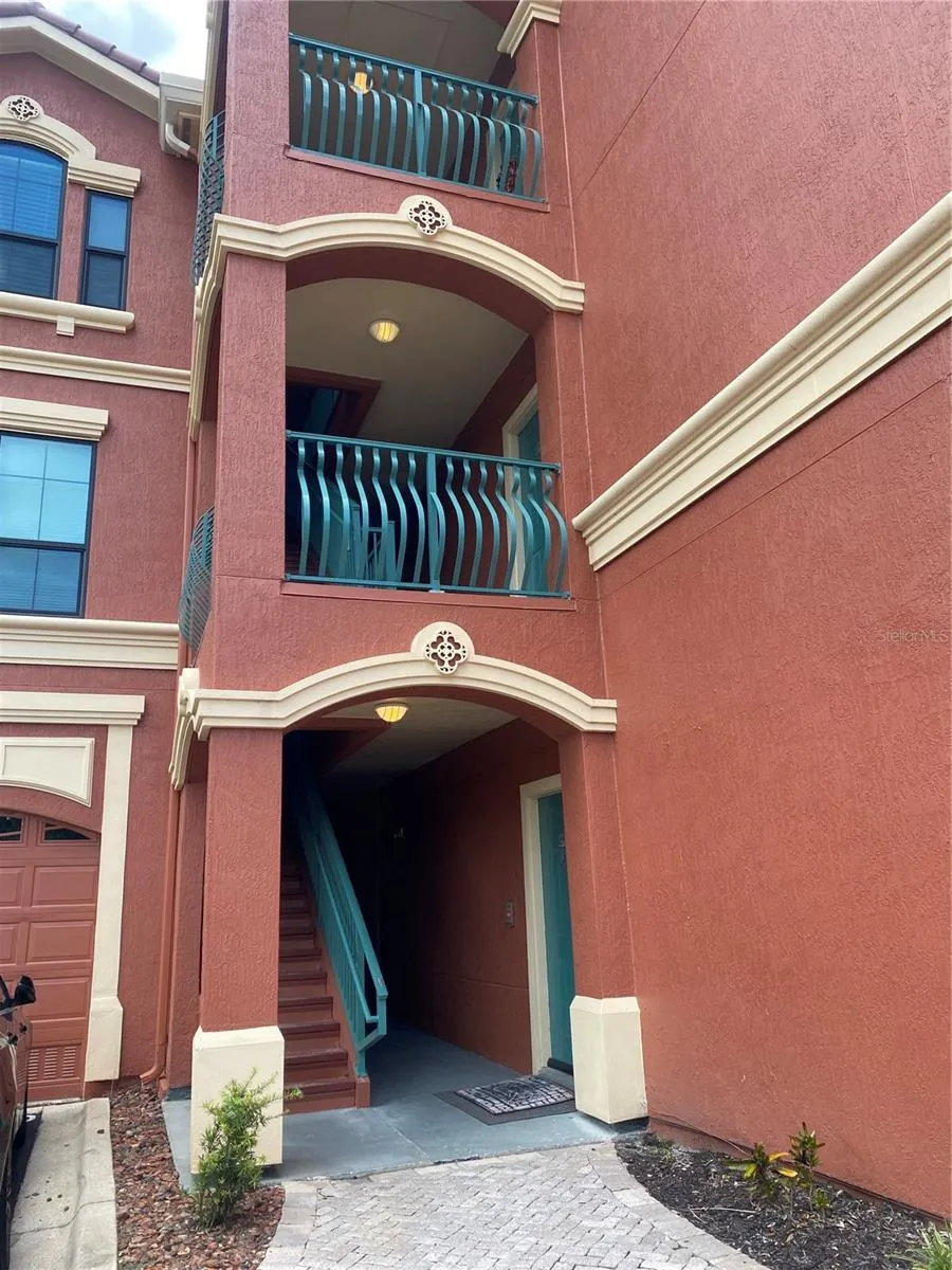 2725 VIA CIPRIANI #732B, #732B