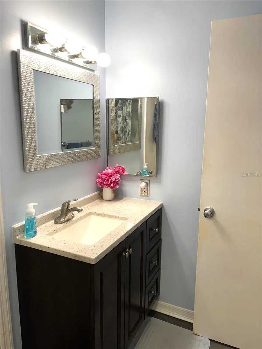 1175 MISSION CIR #1175, #1175