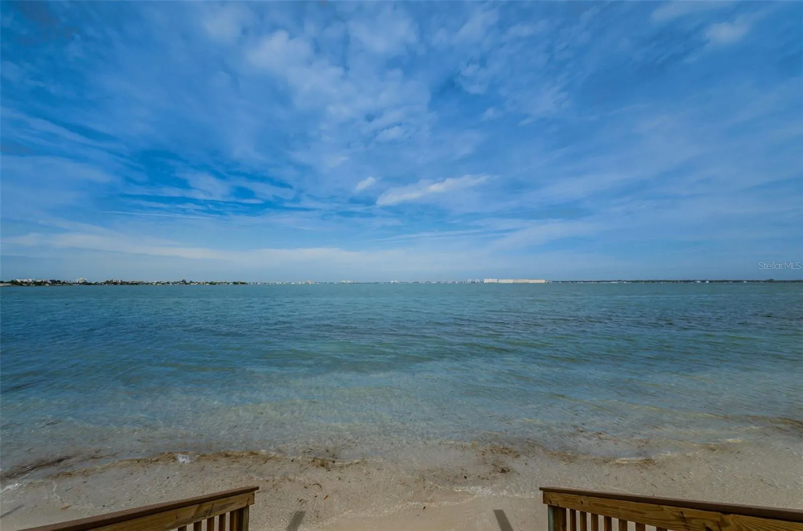 6177 SUN BLVD #203, #203