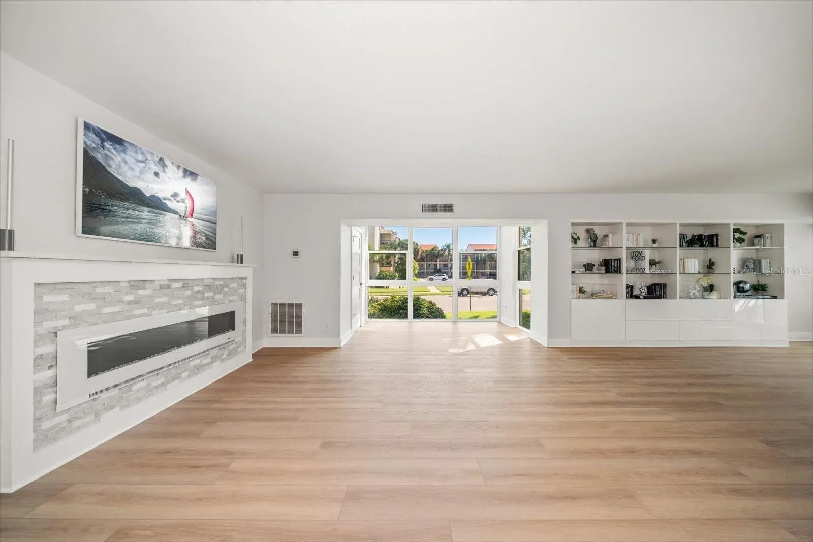 855 BAYWAY BLVD #105, #105