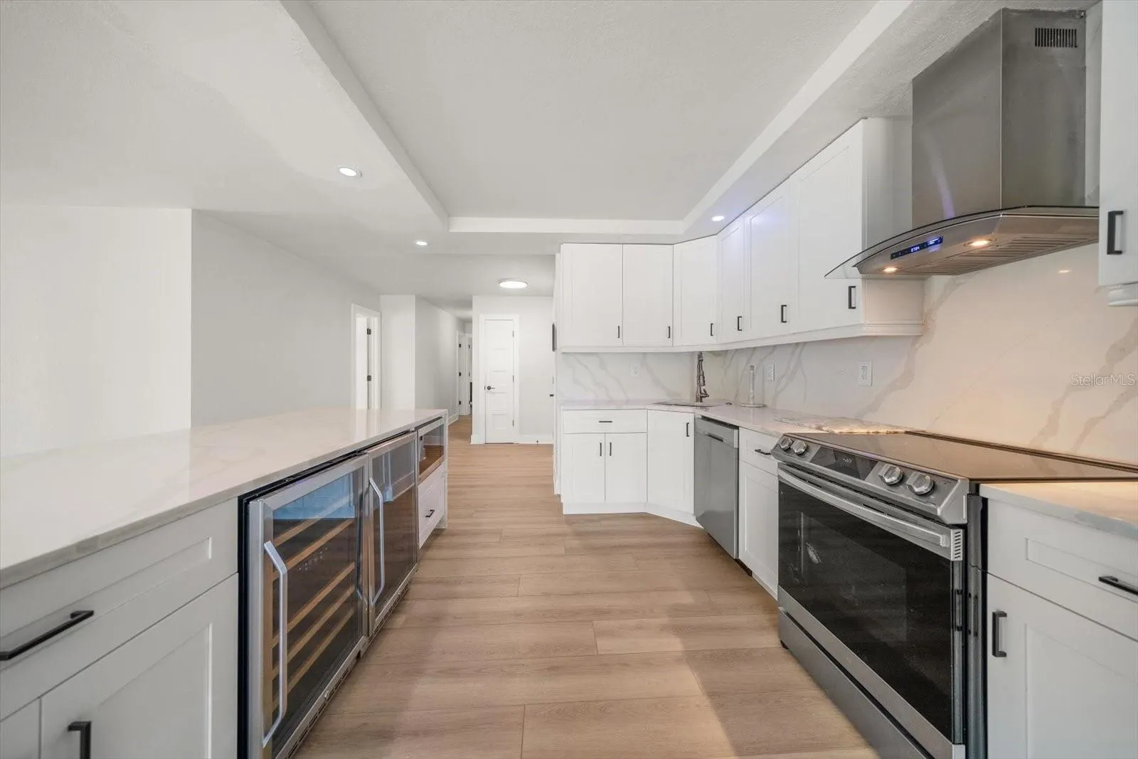 855 BAYWAY BLVD #105, #105