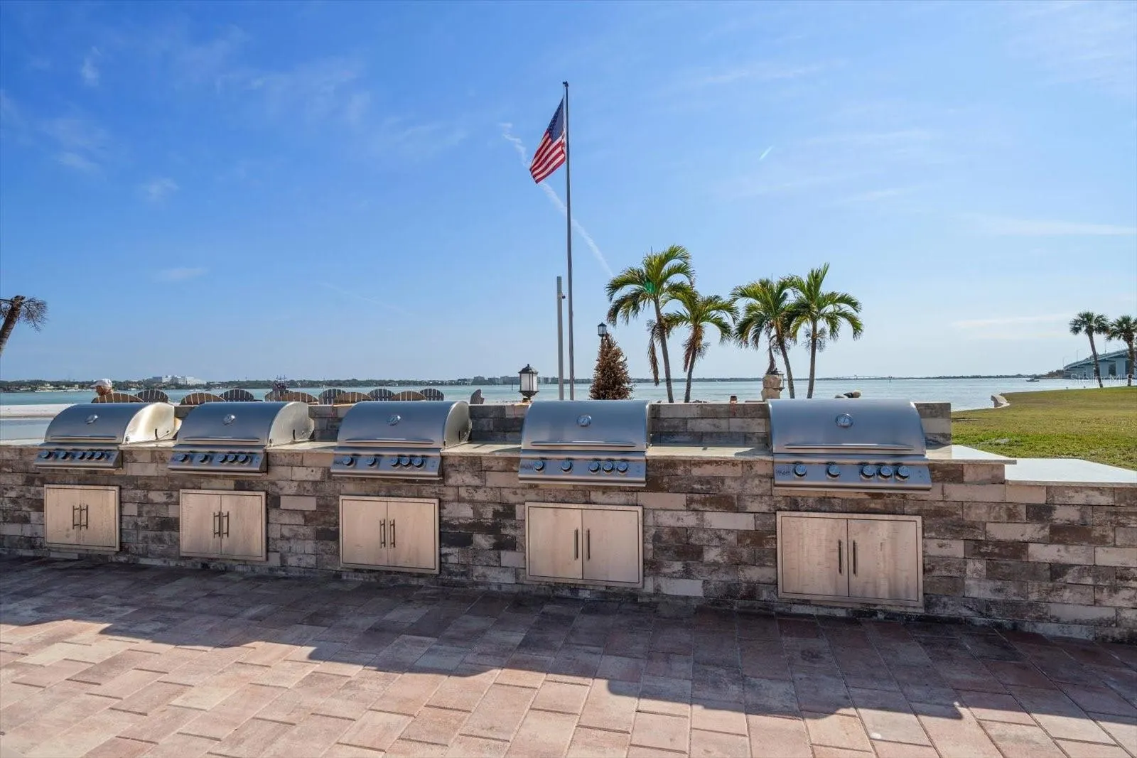 855 BAYWAY BLVD #105, #105