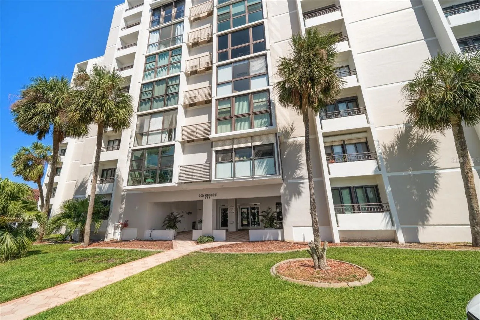 855 BAYWAY BLVD #105, #105