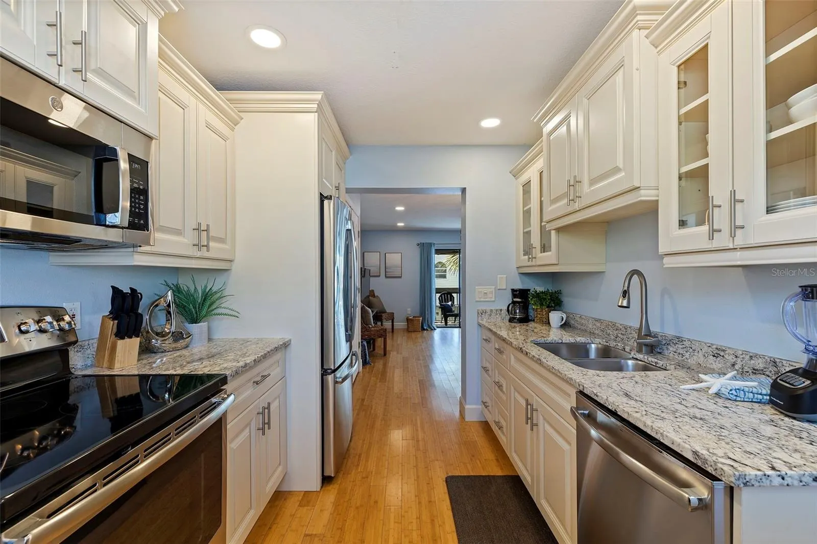 19823 GULF BLVD #5, #5