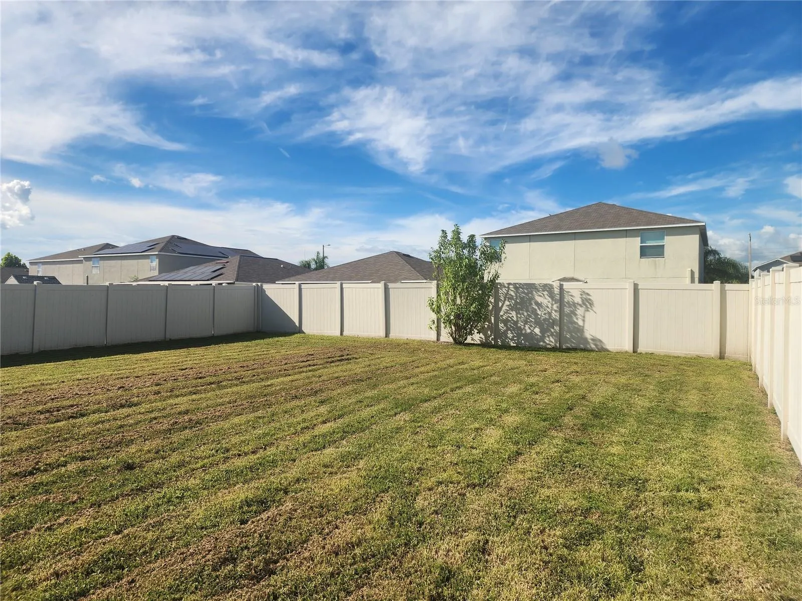 2019 BROAD WINGED HAWK DR