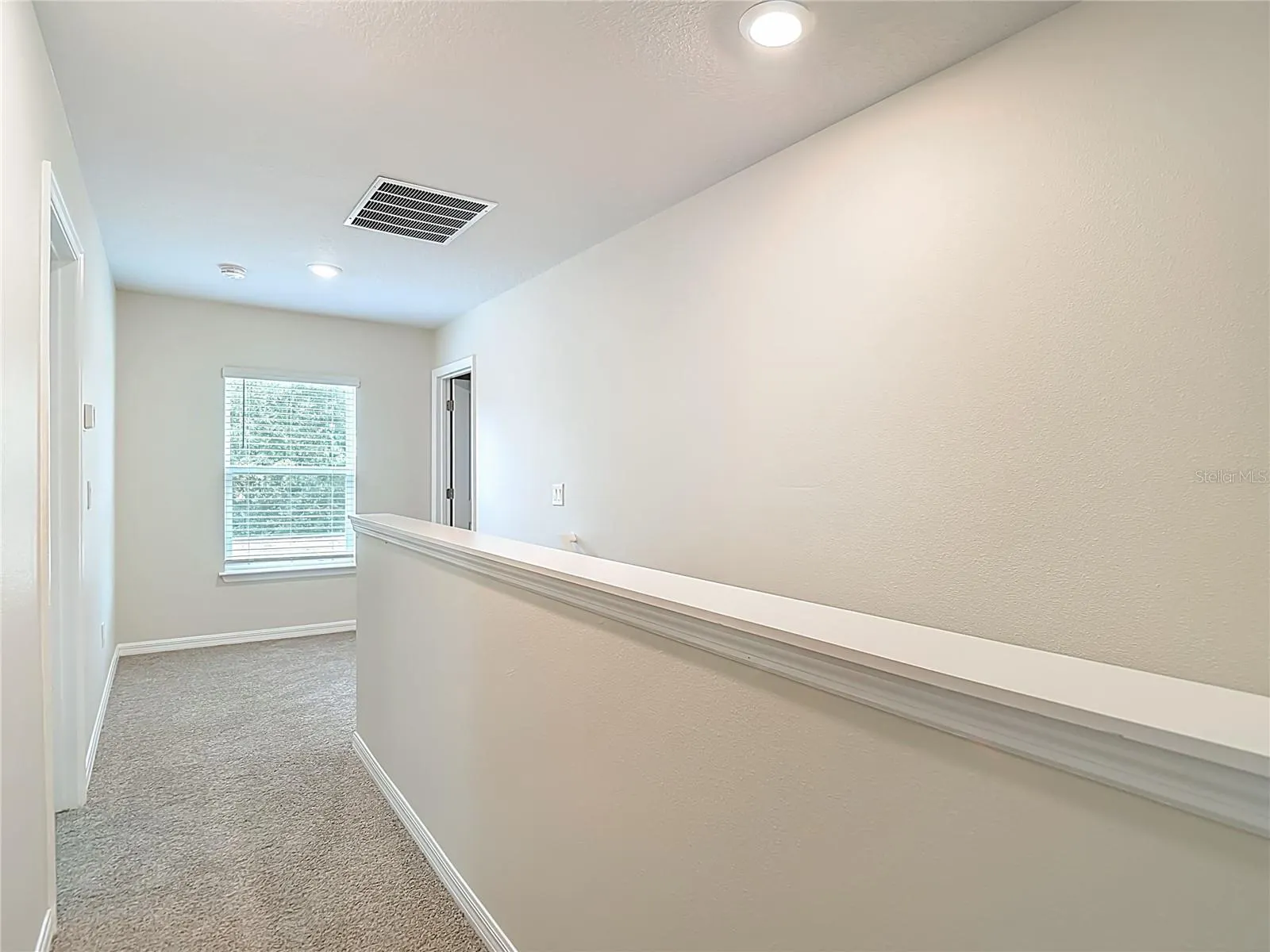 3103 E CAYUGA ST