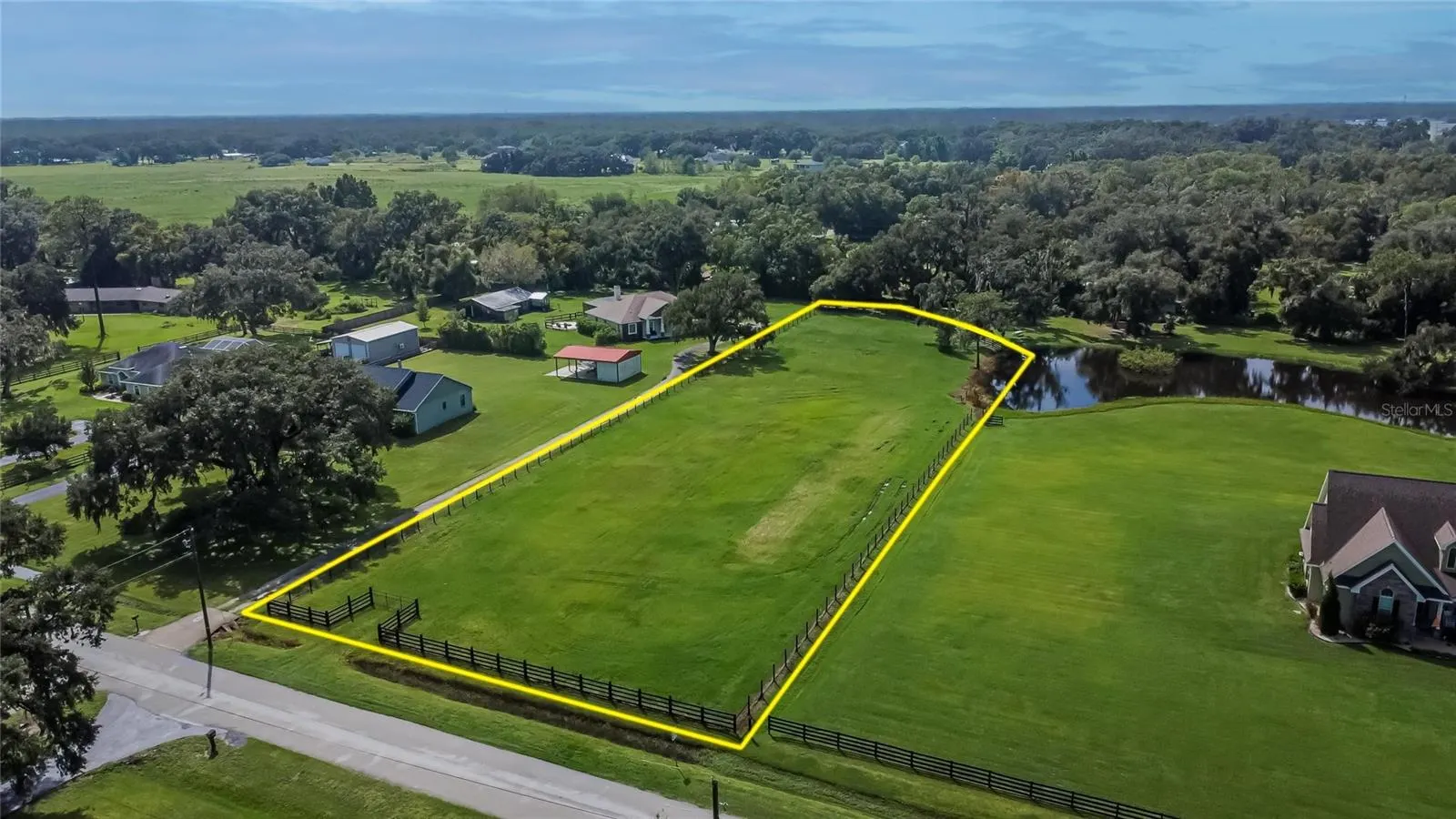 4801 SLEEPY HOLLOW LN