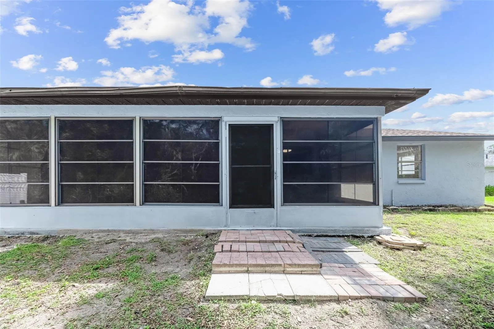 542 RED MANGROVE LN