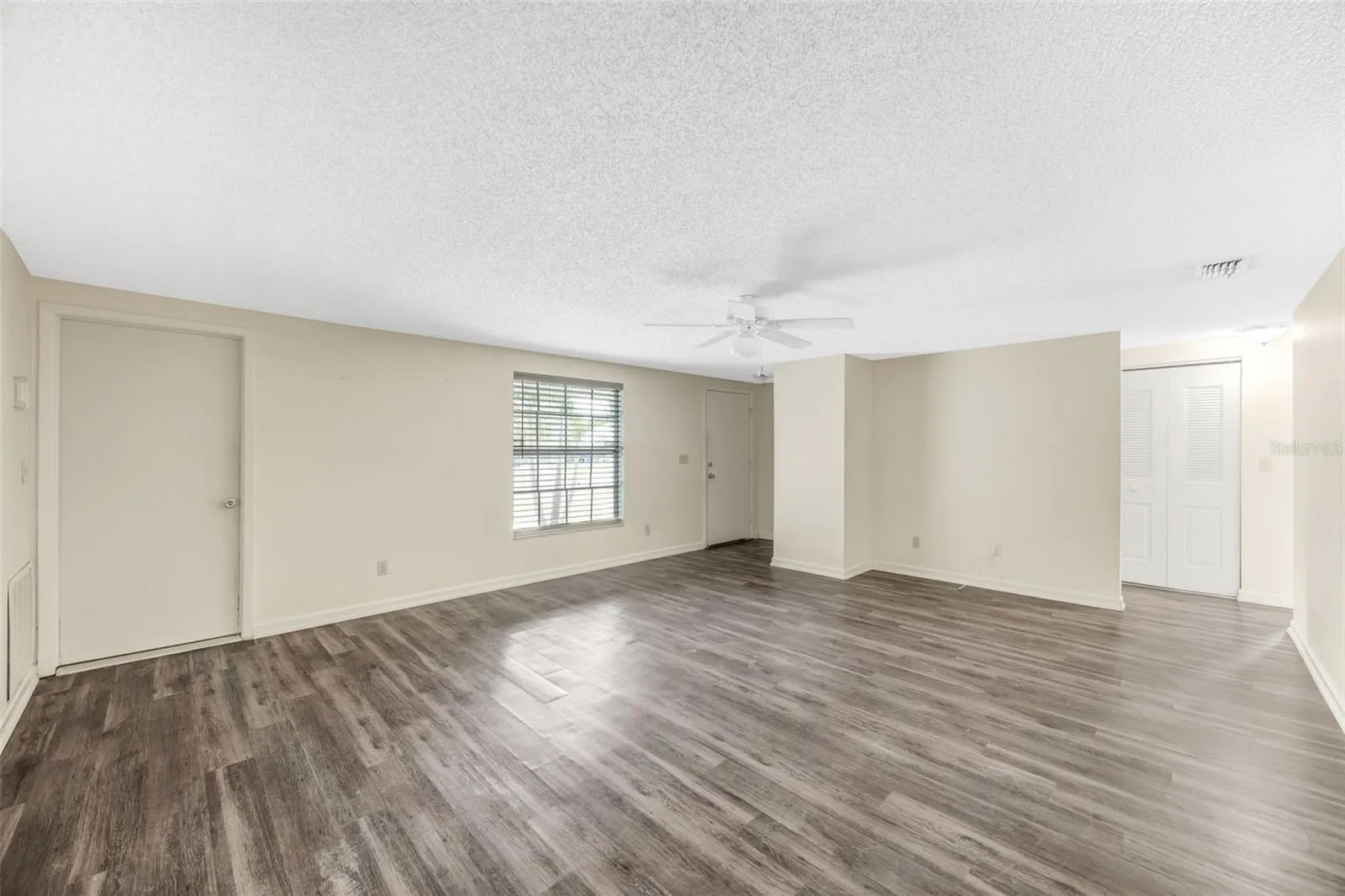 542 RED MANGROVE LN