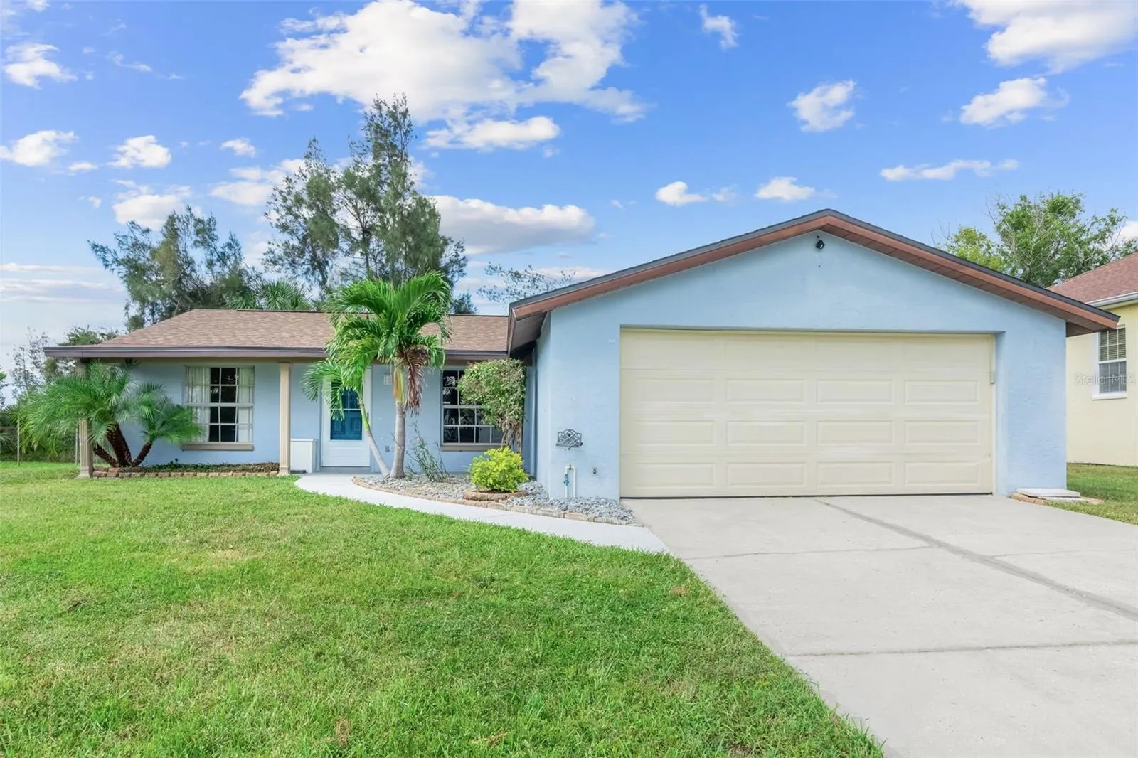 542 RED MANGROVE LN