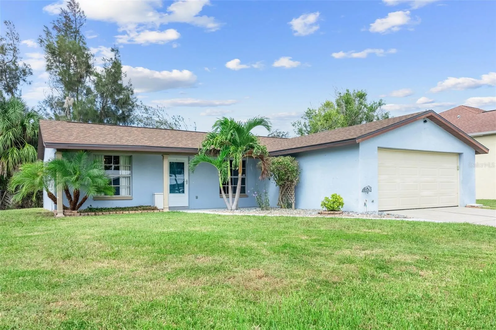 542 RED MANGROVE LN