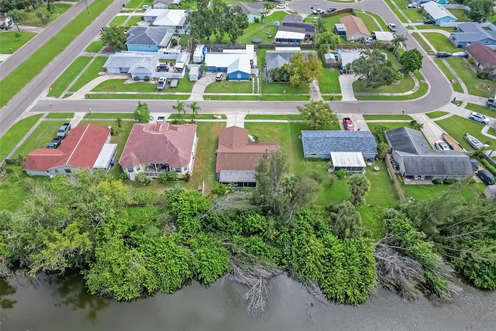 542 RED MANGROVE LN