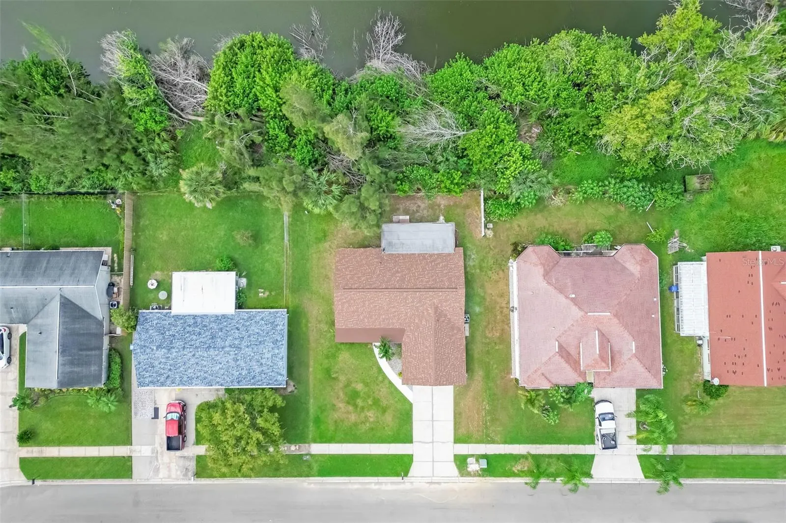 542 RED MANGROVE LN