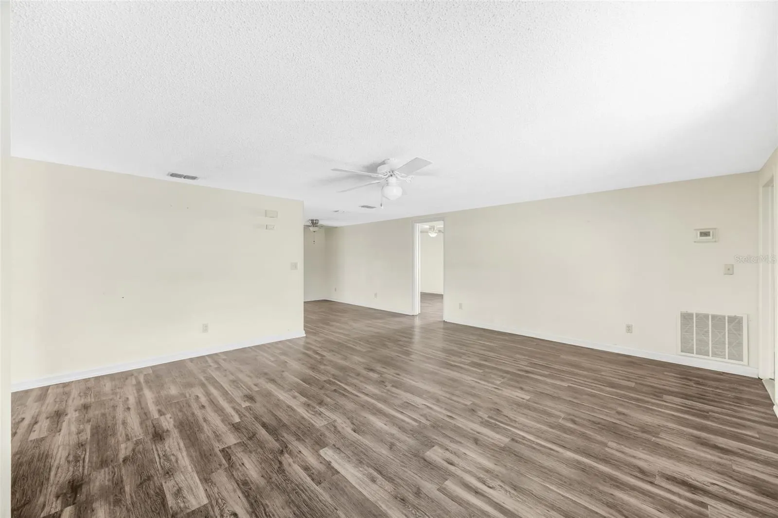 542 RED MANGROVE LN