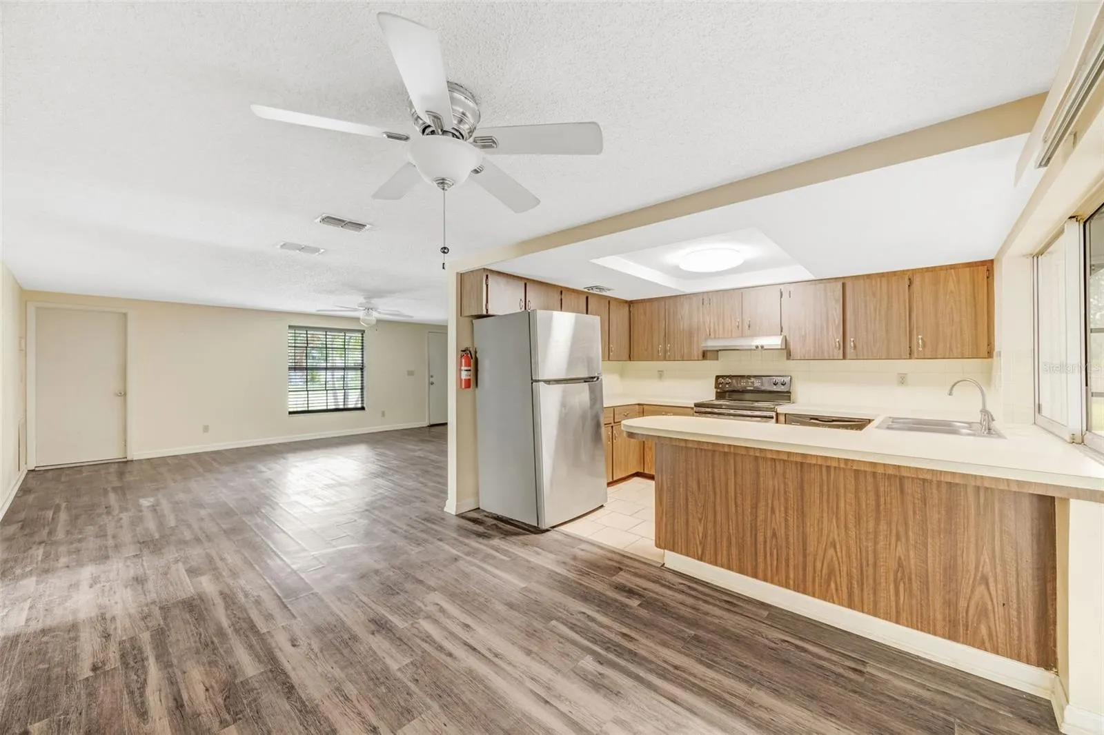 542 RED MANGROVE LN