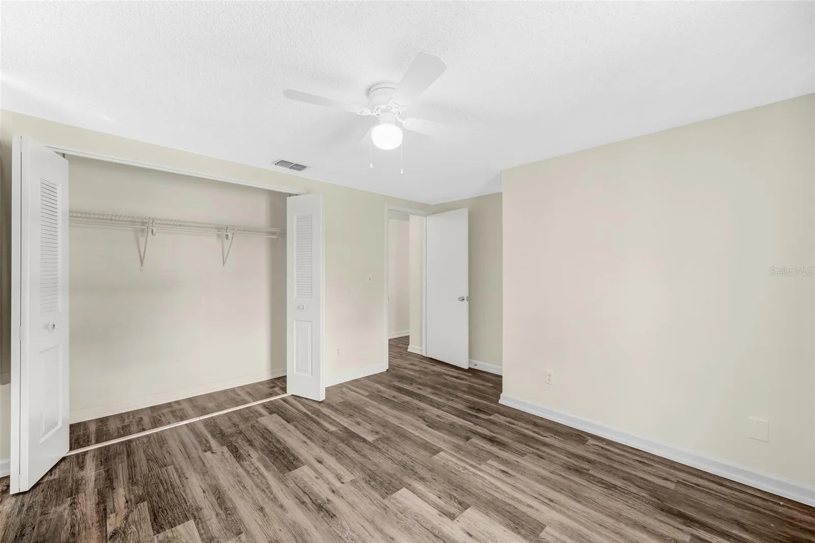 542 RED MANGROVE LN
