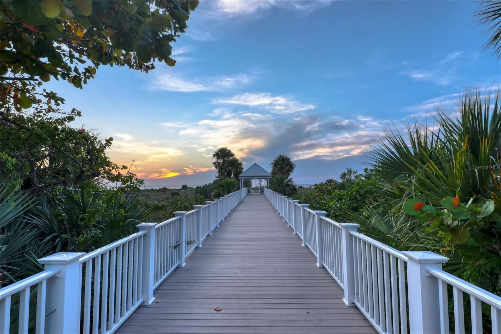 1180 GULF BLVD #1201, #1201
