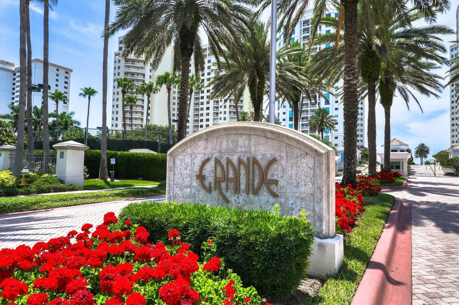 1180 GULF BLVD #1201, #1201
