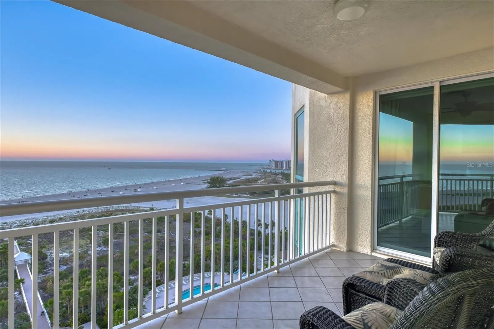 1180 GULF BLVD #1201, #1201