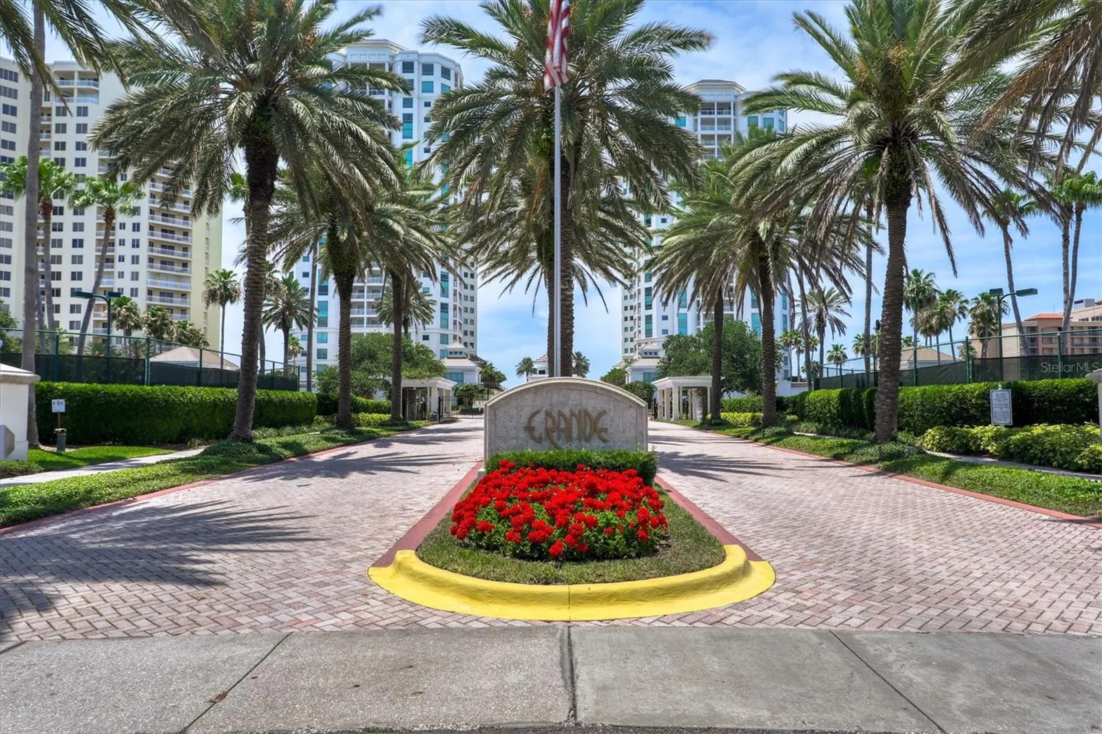1180 GULF BLVD #1201, #1201