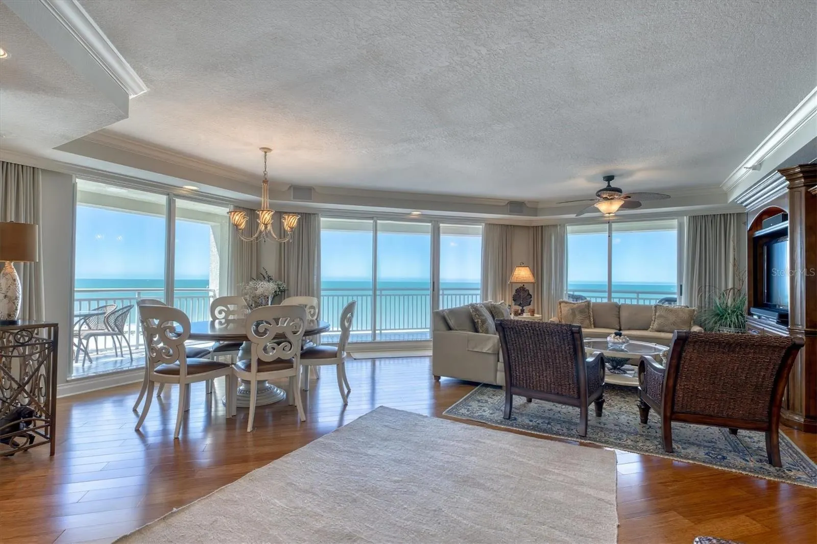 1180 GULF BLVD #1201, #1201