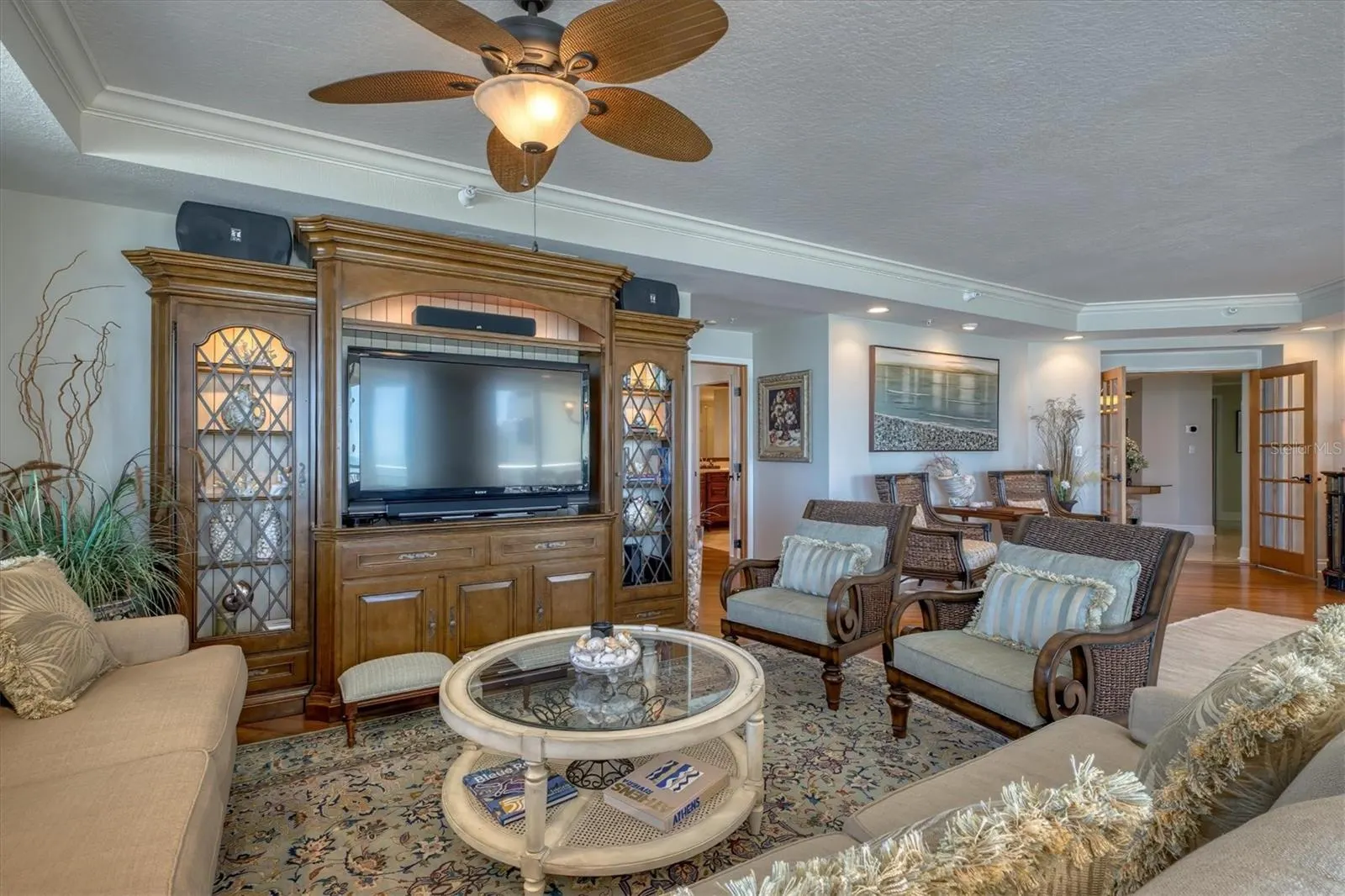 1180 GULF BLVD #1201, #1201