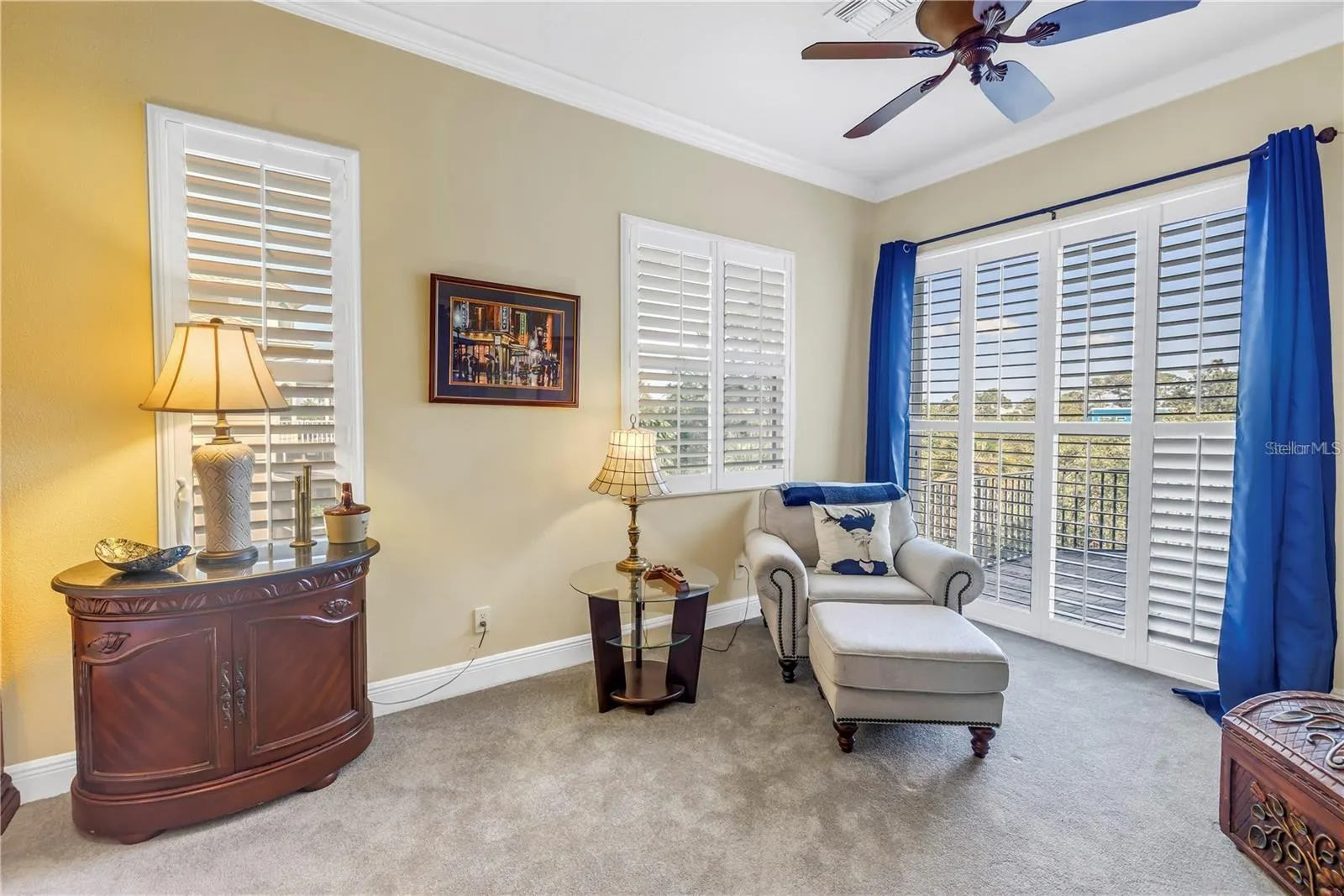 2101 N POINTE ALEXIS DR