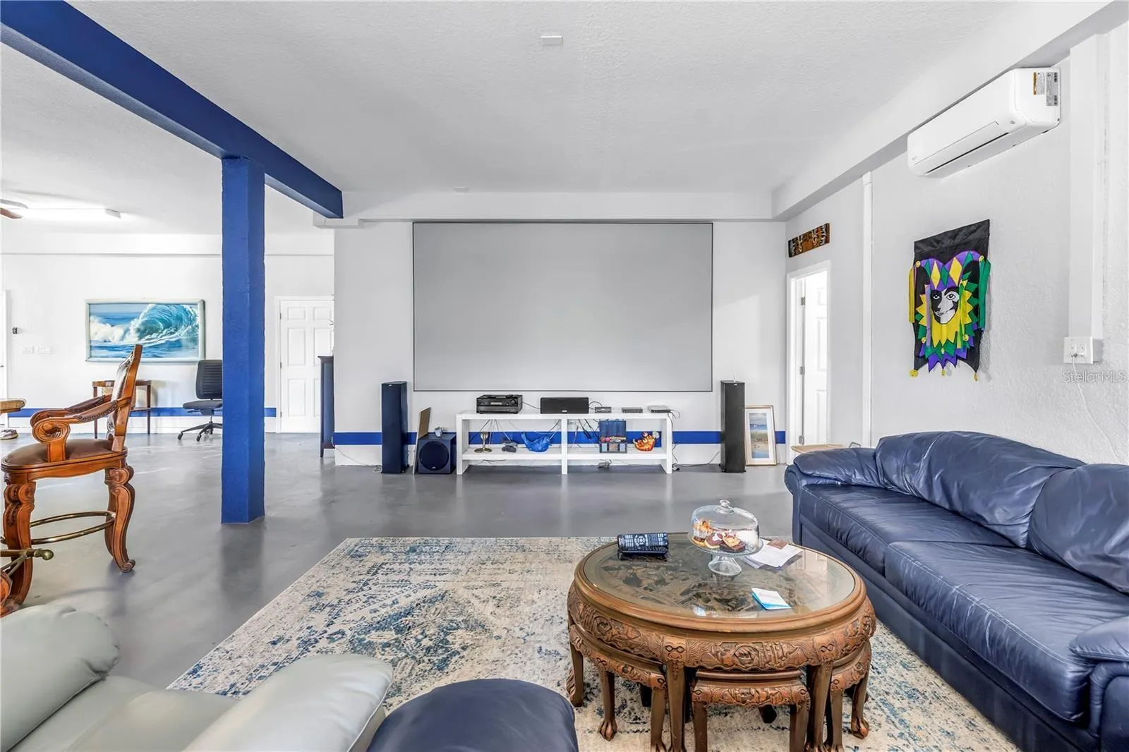 2101 N POINTE ALEXIS DR