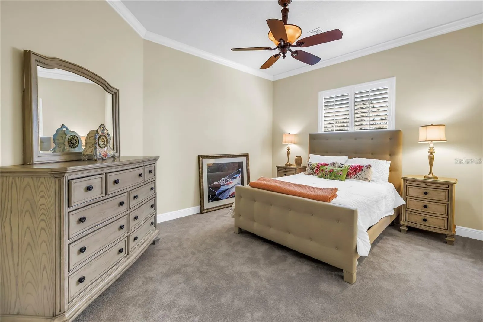 2101 N POINTE ALEXIS DR