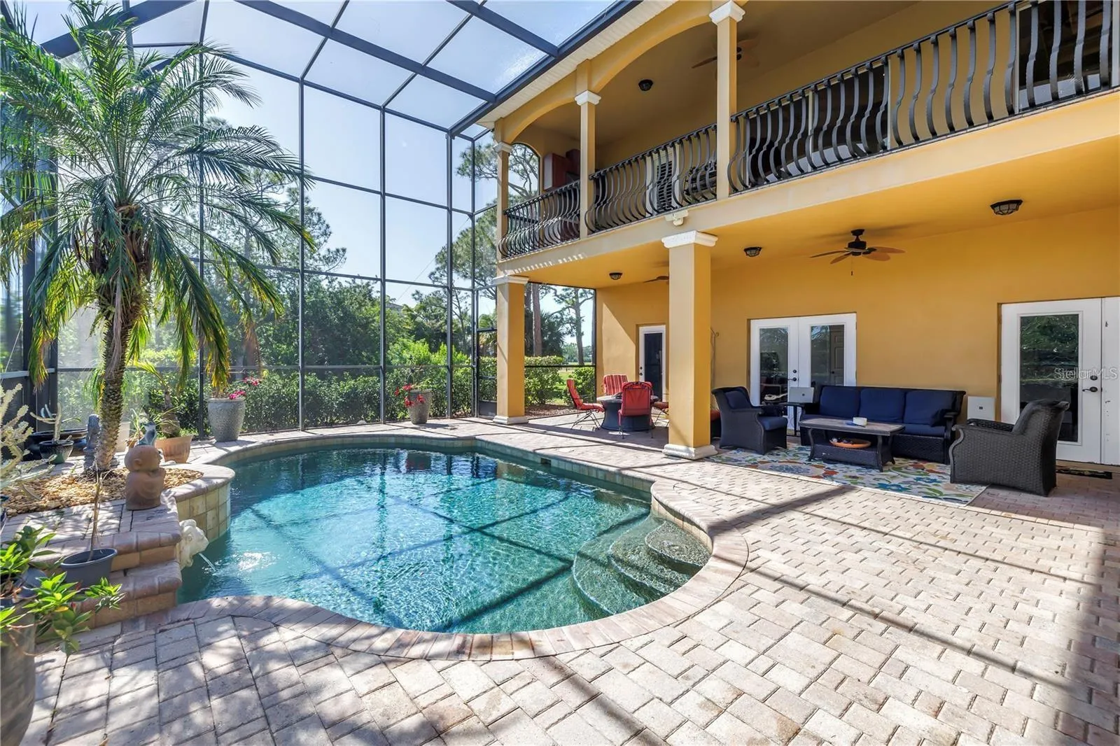 2101 N POINTE ALEXIS DR