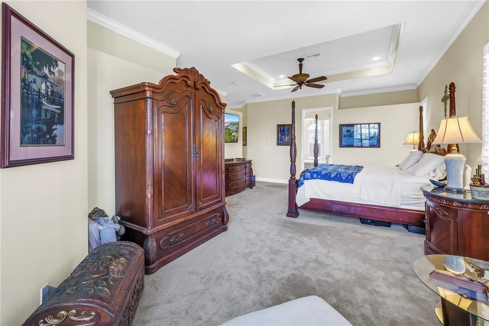 2101 N POINTE ALEXIS DR