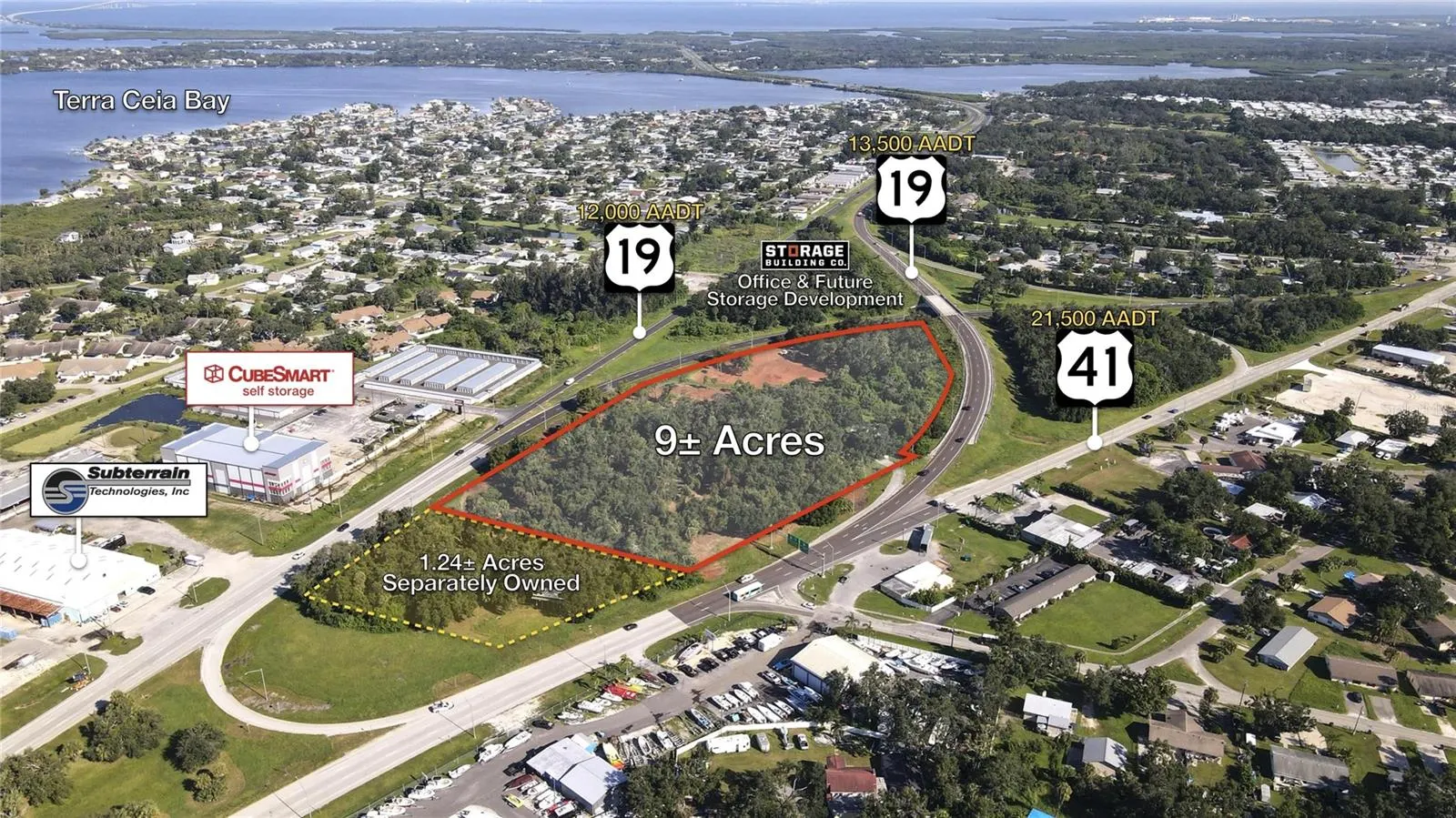 3945 US-41 N