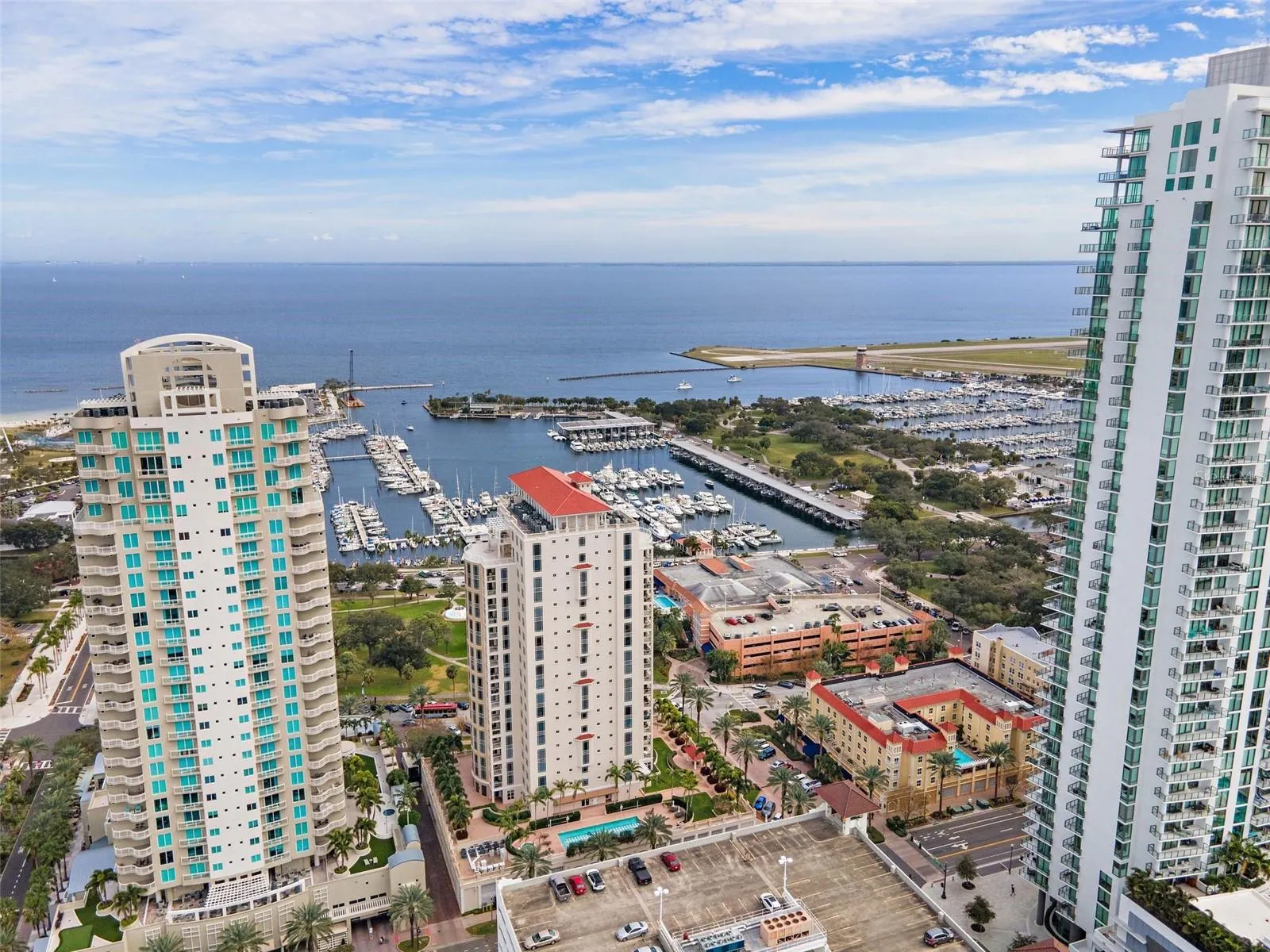 100 BEACH DR NE #301, #301