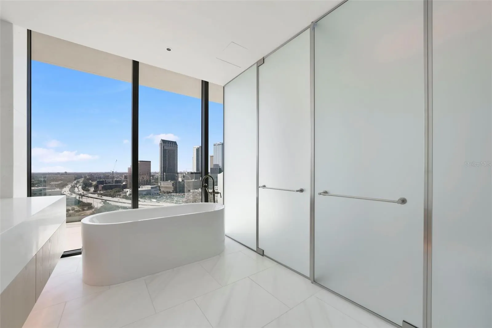 1000 WATER ST #1601, #1601