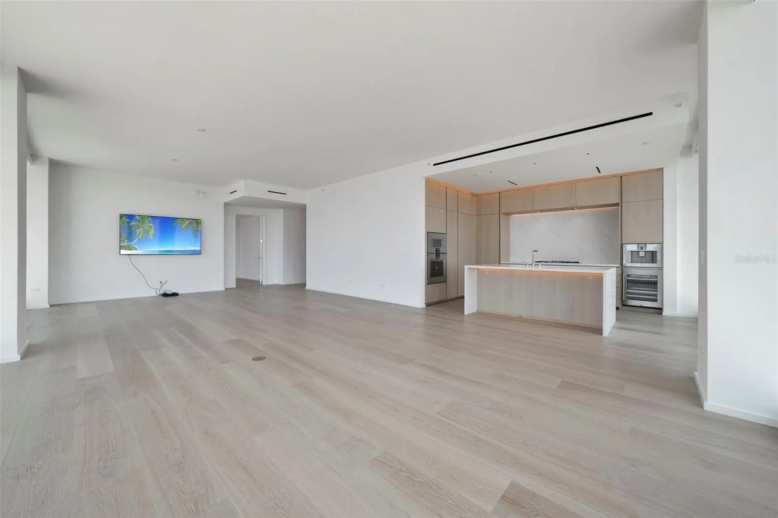 1000 WATER ST #1601, #1601