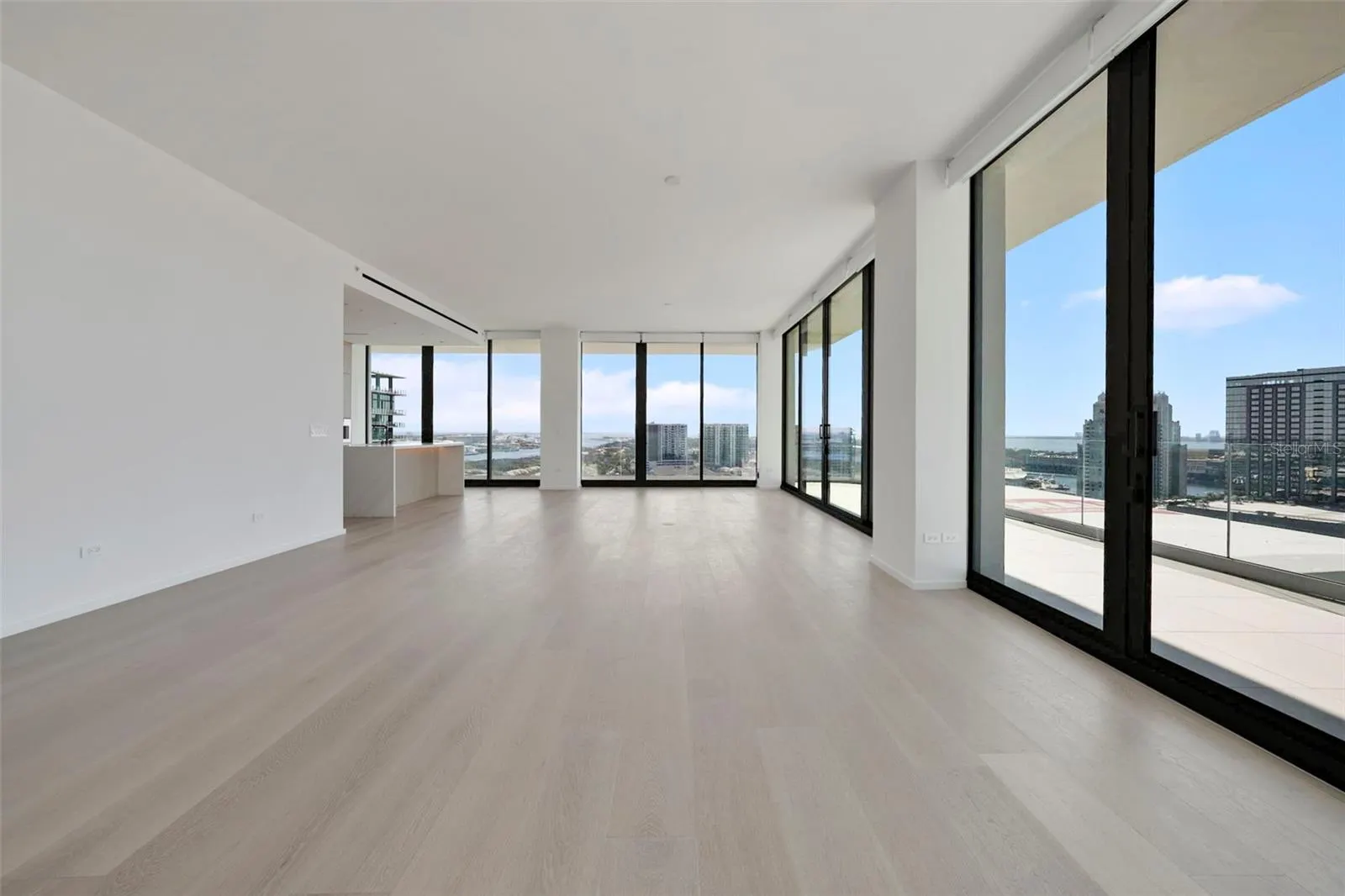 1000 WATER ST #1601, #1601