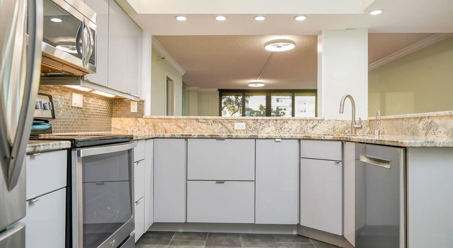2413 BAYSHORE BLVD #503, #503