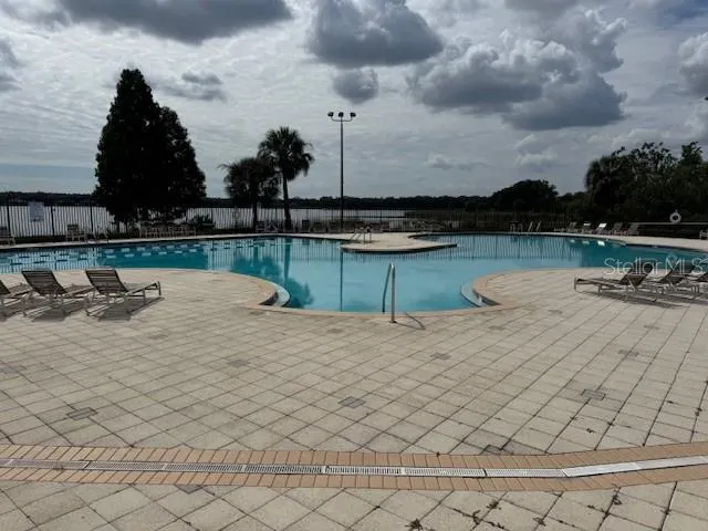 7021 COLONY POINTE DR
