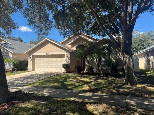 7021 COLONY POINTE DR