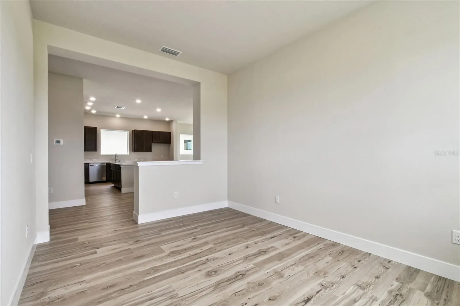 5329 EVERLONG DR