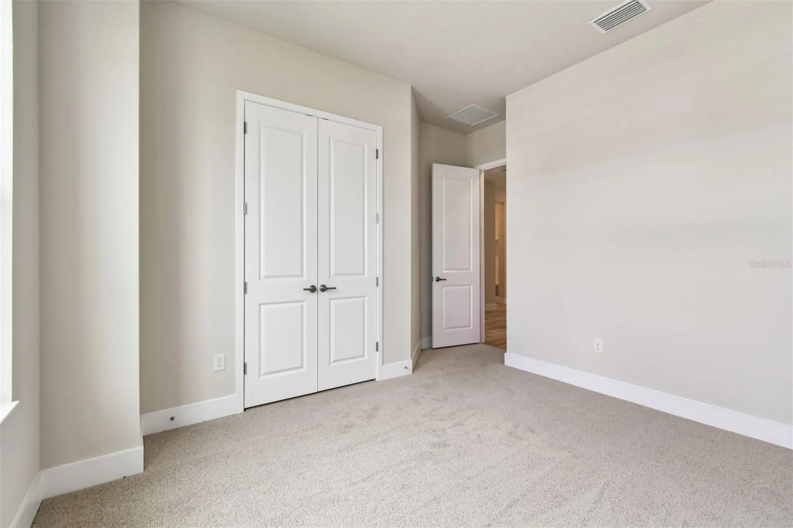 5329 EVERLONG DR