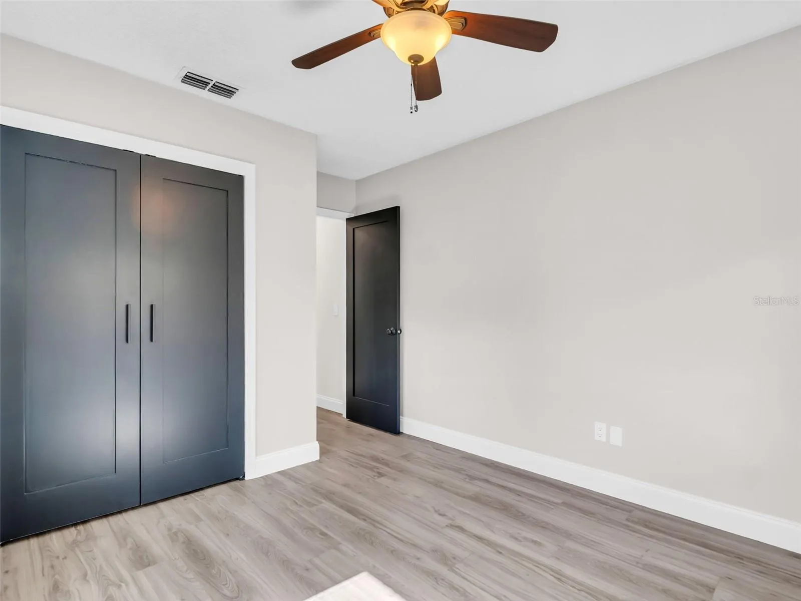 640 KENNETH WAY