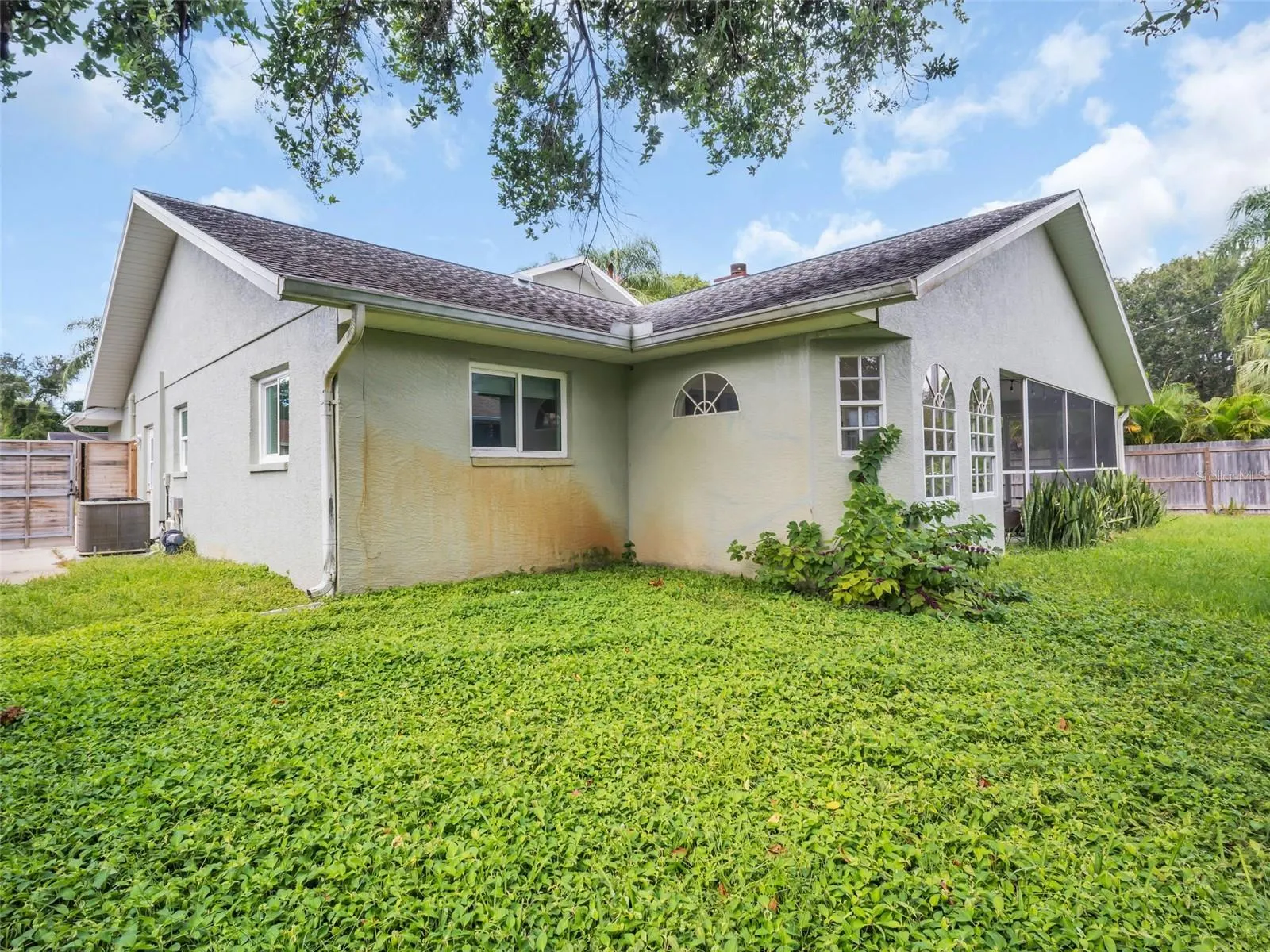 640 KENNETH WAY